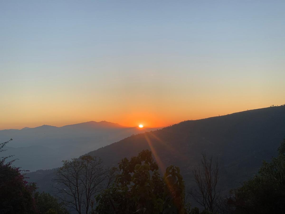 Nagarkot Trekkers Inn エクステリア 写真