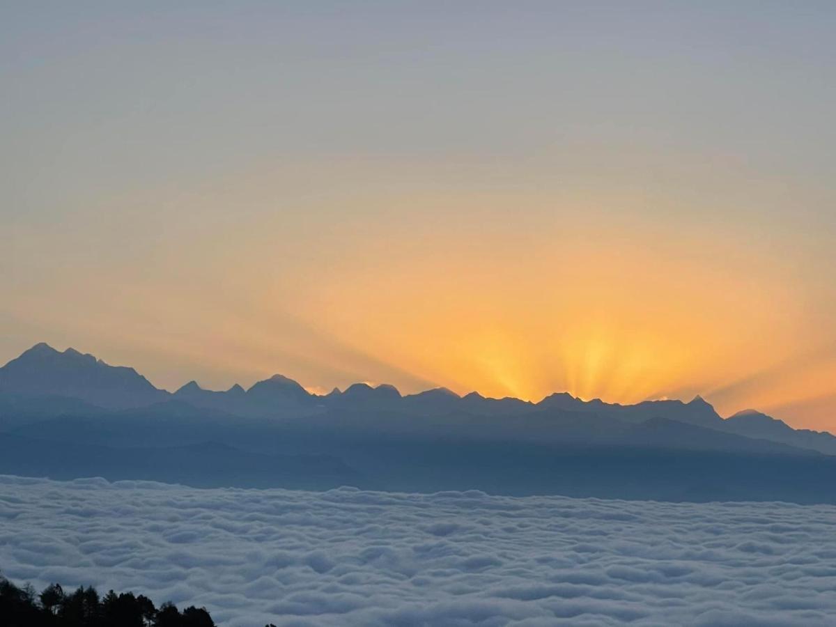 Nagarkot Trekkers Inn エクステリア 写真